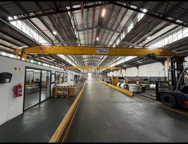 2,480M² WAREHOUSE TO LET IN EPPING INDUSTRIAL
